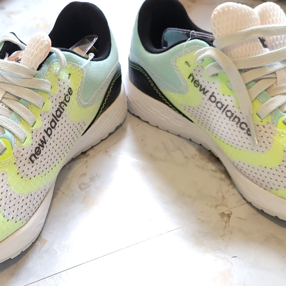 Shoes - Picture 6 of 6